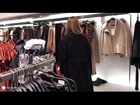 ❤️ Lesbiennes se masturber et lécher la chatte magasin - gin gerson cristal marilyn Vidéo de sexe at us ❌